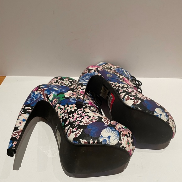 Aldo Agreda Floral Booties Size 6.5 - Picture 6 of 6
